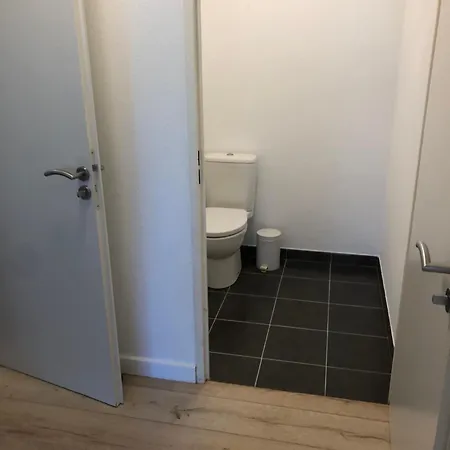 Rez De Jardin T3 Recent Et Calme Au Nouvelles Terres à Les Maures *