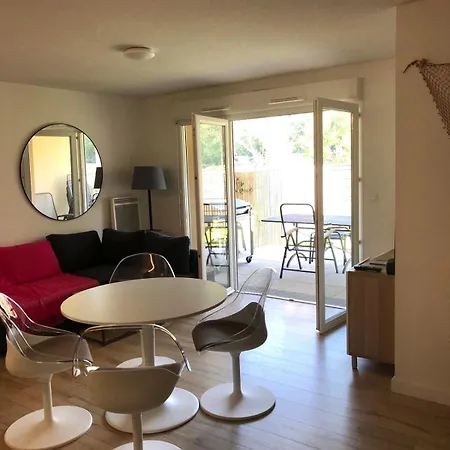 Apartamento Rez De Jardin T3 Recent Et Calme Au Nouvelles Terres A Les Maures *