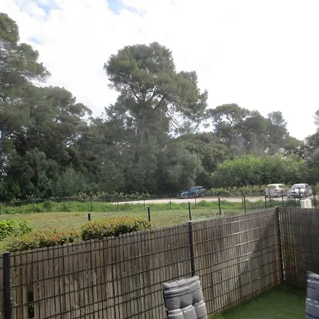 Rez De Jardin T3 Recent Et Calme Au Nouvelles Terres à Les Maures Appartement *