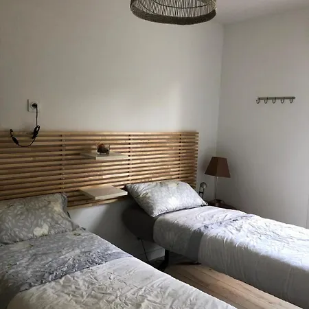 Rez De Jardin T3 Recent Et Calme Au Nouvelles Terres A Les Maures Apartamento